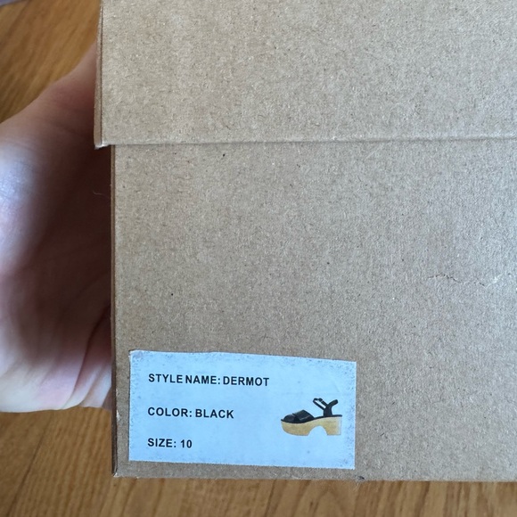 charlotte stone clogs dermot, 10 - Picture 5 of 5